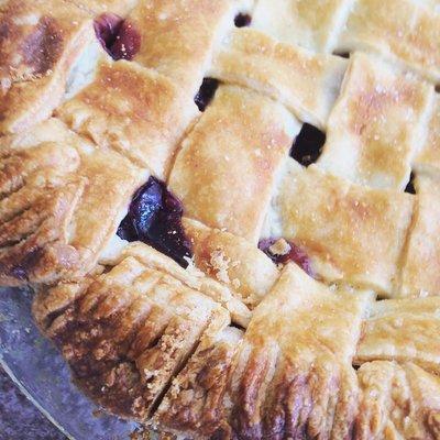 Cherry blueberry honeysuckle pie