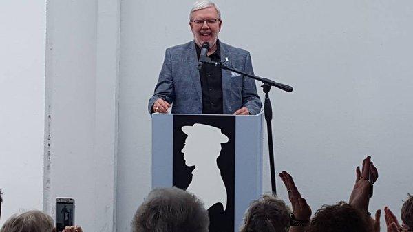 Leonard Maltin at Buster Keaton Plaque Re-Dedication ceremony