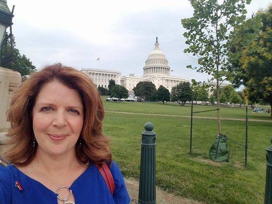 Gilda's Club Middle Tennessee CEO Sandy Obodzinski visited Capital Hill in June 2018 to share about the impact we are having on cancer care