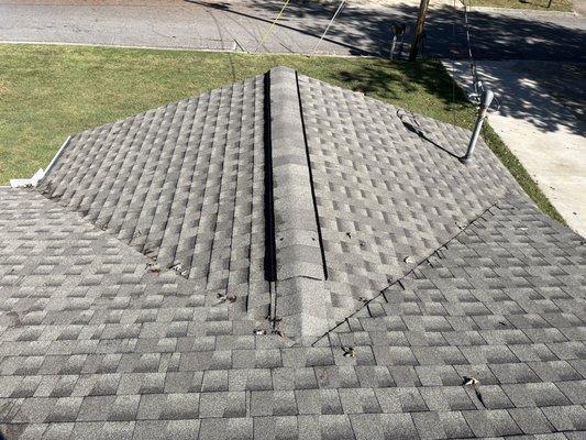 Weathered Wood with Ridge Vent