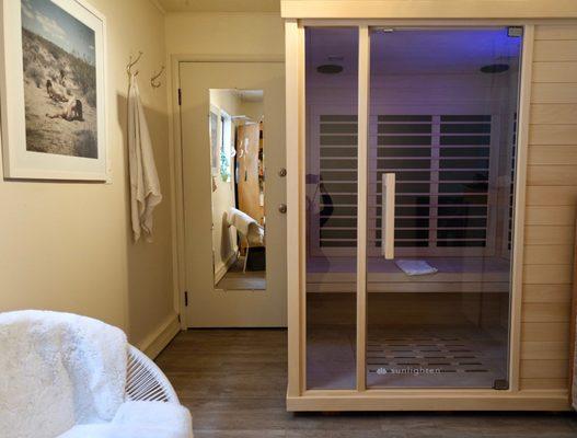 Private Infrared Sauna Cabin