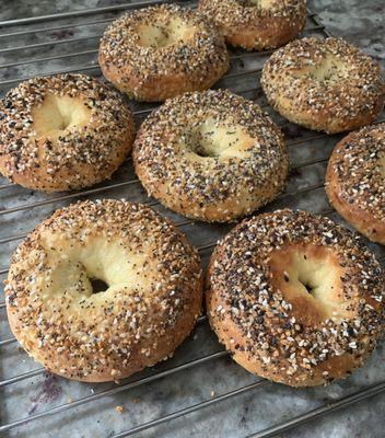 Grain/gluten-free low carb bagels