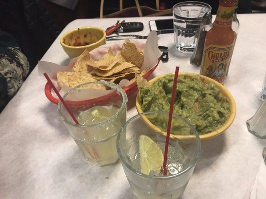 Guacamole was decent - fresh margs were good!