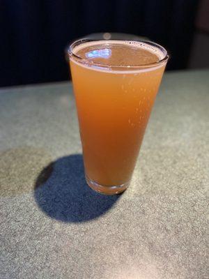 Blue Moon draft sans orange