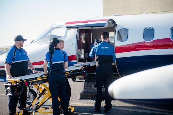 Our custom loading ramp makes the process safer, faster, and less intimidating for patients by preventing tipping, tilting, or wobbling