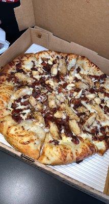 Chicken, bacon, ranch pizza!