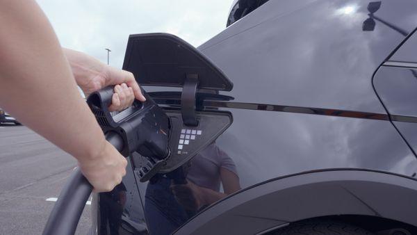 ChargePoint DC Fast Chargers on site.  Charge your EV quickly just off of I-75 at exit 348 in Ringgold, GA.