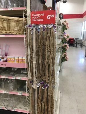 Macrame flower pot holder resurrection LOL