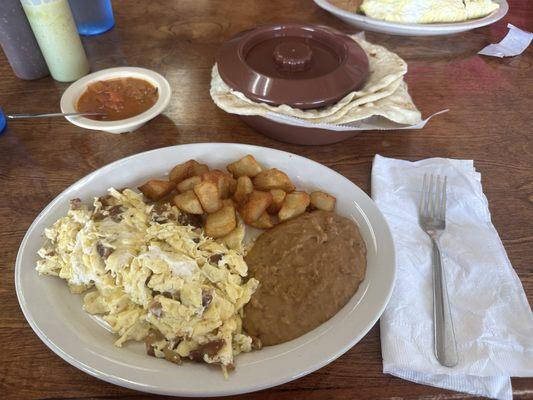 Breakfast Taco Plate (Bacon & Egg)