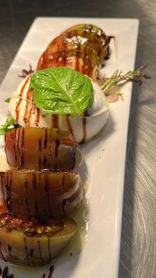 Heirloom tomatoes and burrata with balsamic glaze