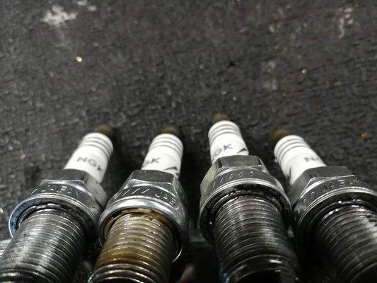 Fake cheap spark plugs!