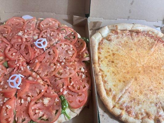 Large Salad Pizza and cheese