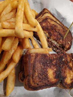 Patty melt..lotsa fries