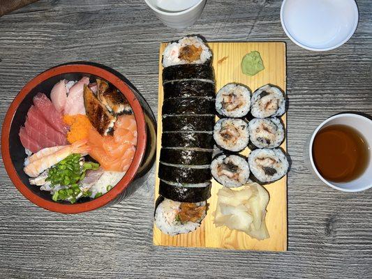 Chirashi Bowl Special , Broiled Eel, shrimp tempura roll