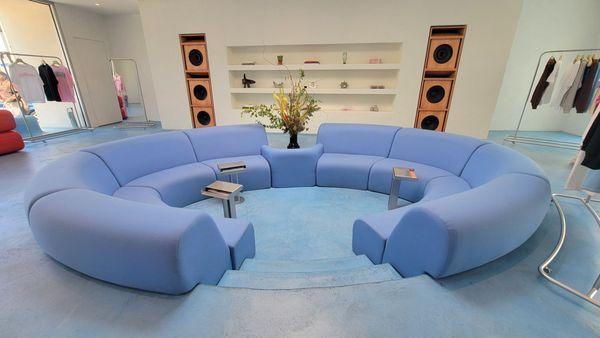 70s style conversation pit