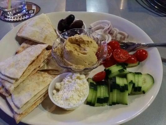 My favorite thing a great hummus plate.