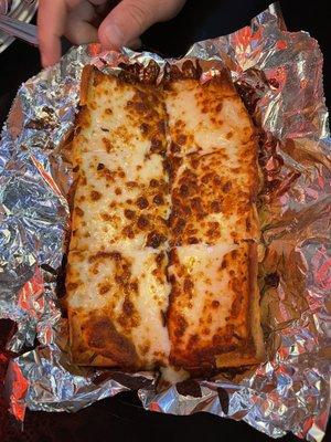 Garlic cheese bread