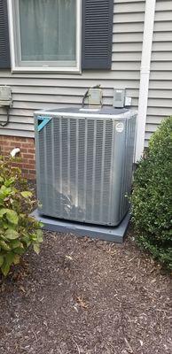 Outdoor condensing unit.