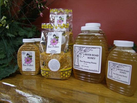 Local bee pollen! The best remedy for seasonal allergies.