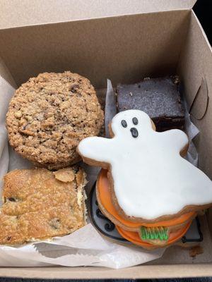 Cowboy Cookies (UL),  Chocolate Chip Cheesecake (LL),  Halloween Cookies (LR), All Good Bar (UR)