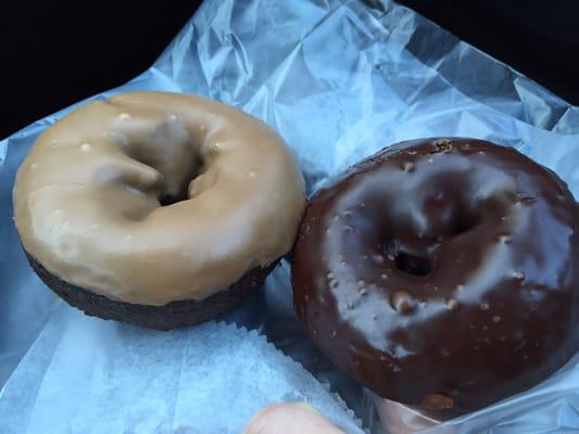 The chocolate maple frosted donut was my favorite, I have never had one like that before. Pumpkin donut looked great too!