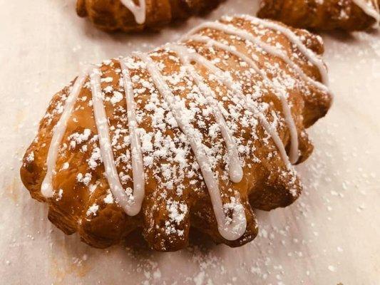 Almond bear claw