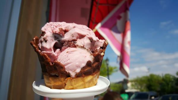 Moomers "Cherries Moobilee" in a chocolate-dipped waffle cone