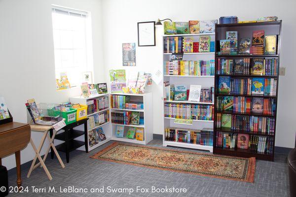 Early Readers, Chapter Books and Middle Grade section