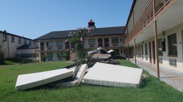 say what you want about this hotel, at least they have plenty of beds.