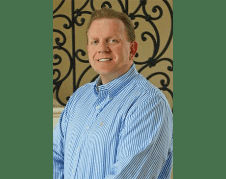 Muncie Dental Care & Denture Center: Kevin Welch, DDS is a Dentist serving Muncie, IN