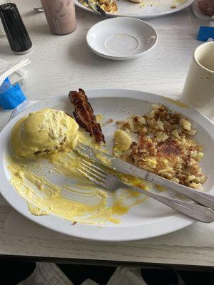 Delicious Eggs Benedict! Started enjoying it before I thought about a picture.