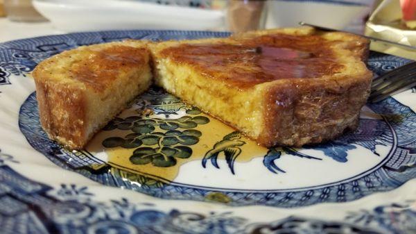 Beautiful french toast made with Bread Boss Italian loaf. That crust holds all the eggy, custardy goodness inside while cooking. #sotasty