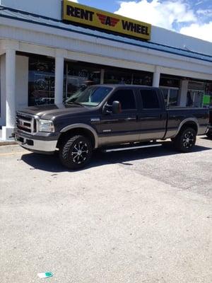 Nice set of 2Crave NX Series wheels and AMP 33" mud tires on an F-250