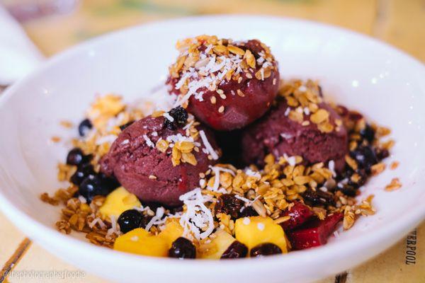 Açaí Rio Bowl IG: @thephotographerfoodie