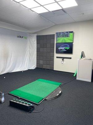 One of 4 Bays for lessons and members to use and practice.