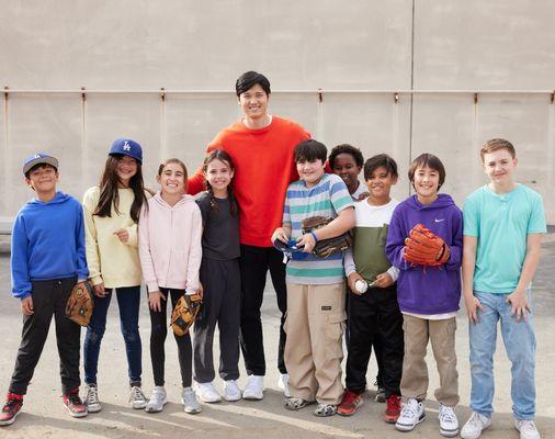 Our alum, Luna on set with Shohei Ohtani (L.A. Dodgers)