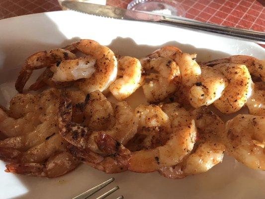 Close up of the grilled shrimp