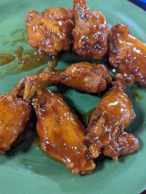 Tried the Jalamango sauce  wings