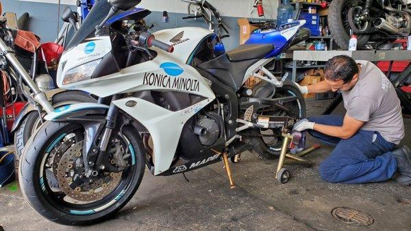 Drive chain service on this Honda CBR600RR