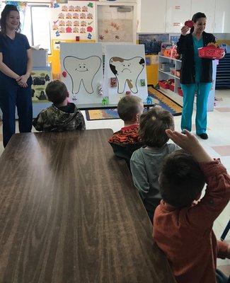 Learning about dental hygiene