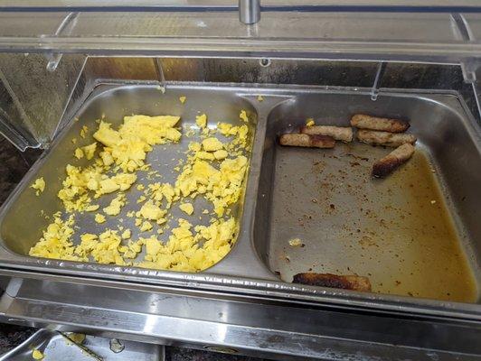 Dried and empty eggs and sausages.