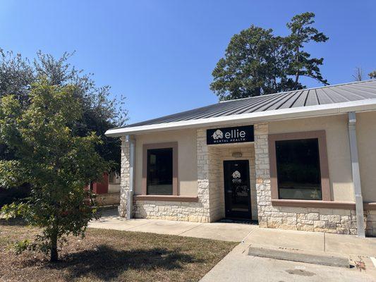 Ellie Mental Health in Conroe