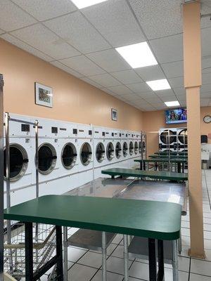 Walnut Place Laundromat