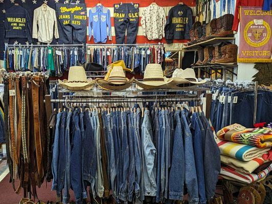 Vintage denim jackets, straw cowboy hats, cutoff shorts