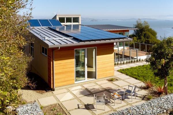 Leasing a photovoltaic (PV) system allows you to offset PG&E's annual rate increases of approximately 5% per year for 25+ years.