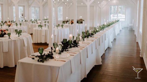 Beautiful head table at Spain Ranch