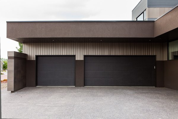 Valencia Garage Doors