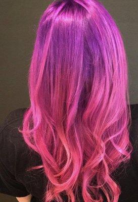 Fun magenta to pink color melt.