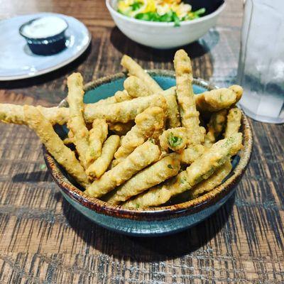 Deep fried green beans.