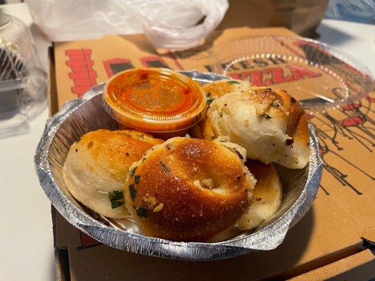 Garlic Knots